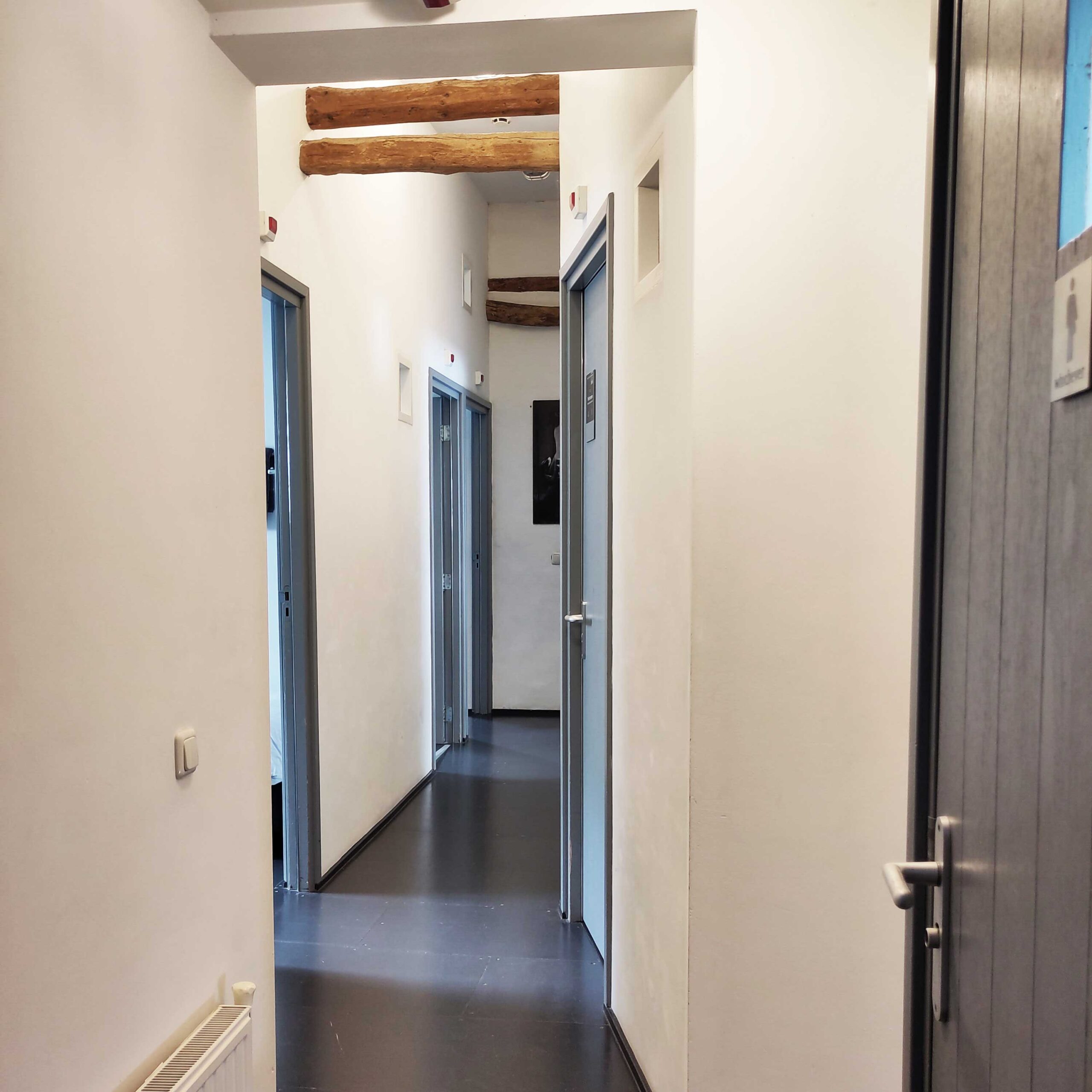 Single-Room-8